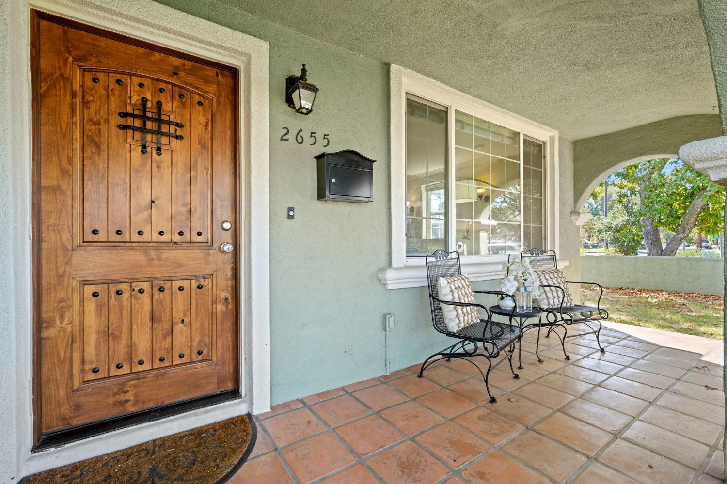 Detail Gallery Image 3 of 23 For 2655 Franklin Blvd, Sacramento,  CA 95818 - 2 Beds | 1 Baths