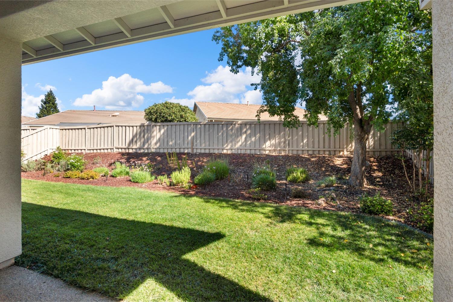 Detail Gallery Image 34 of 50 For 367 Stags Leap Ln, Lincoln,  CA 95648 - 2 Beds | 2 Baths