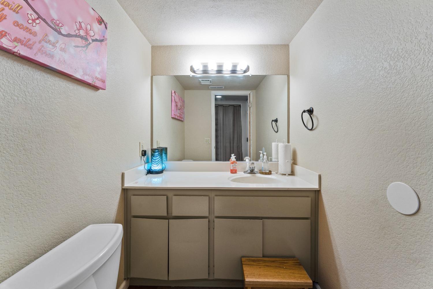 Detail Gallery Image 39 of 49 For 1001 Cirby Oaks Way, Roseville,  CA 95678 - – Beds | – Baths