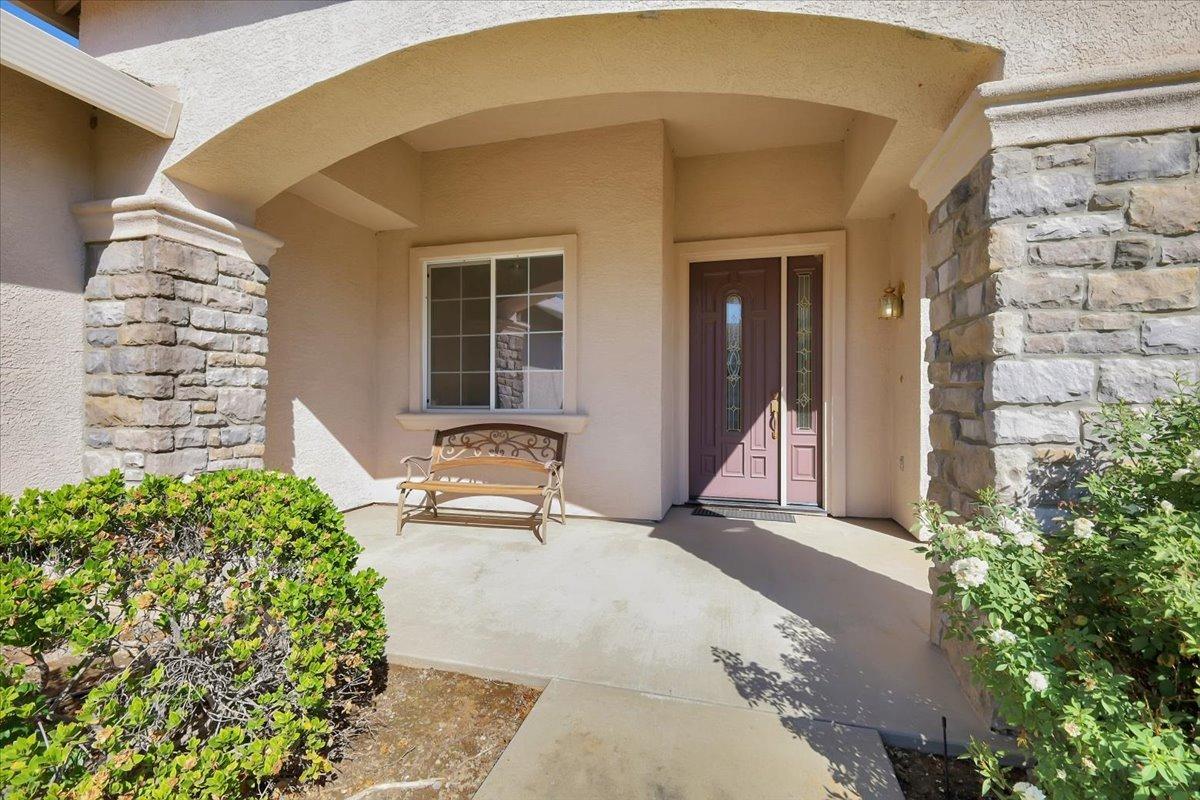 Detail Gallery Image 4 of 45 For 1847 Rolling Rock Ct, Yuba City,  CA 95993 - 4 Beds | 2 Baths