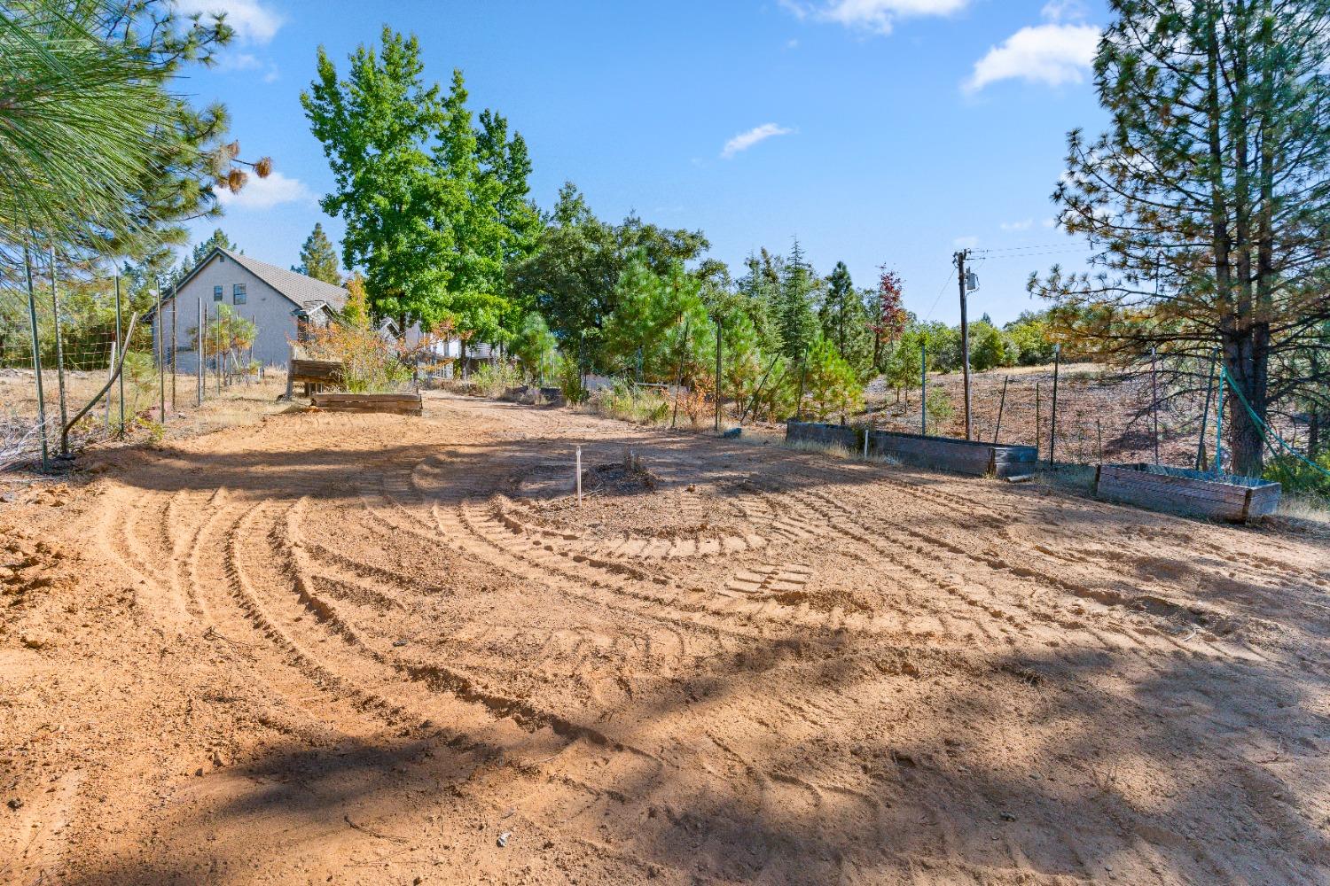 Detail Gallery Image 61 of 70 For 16650 Lawton Way, Grass Valley,  CA 95945 - 3 Beds | 3/1 Baths