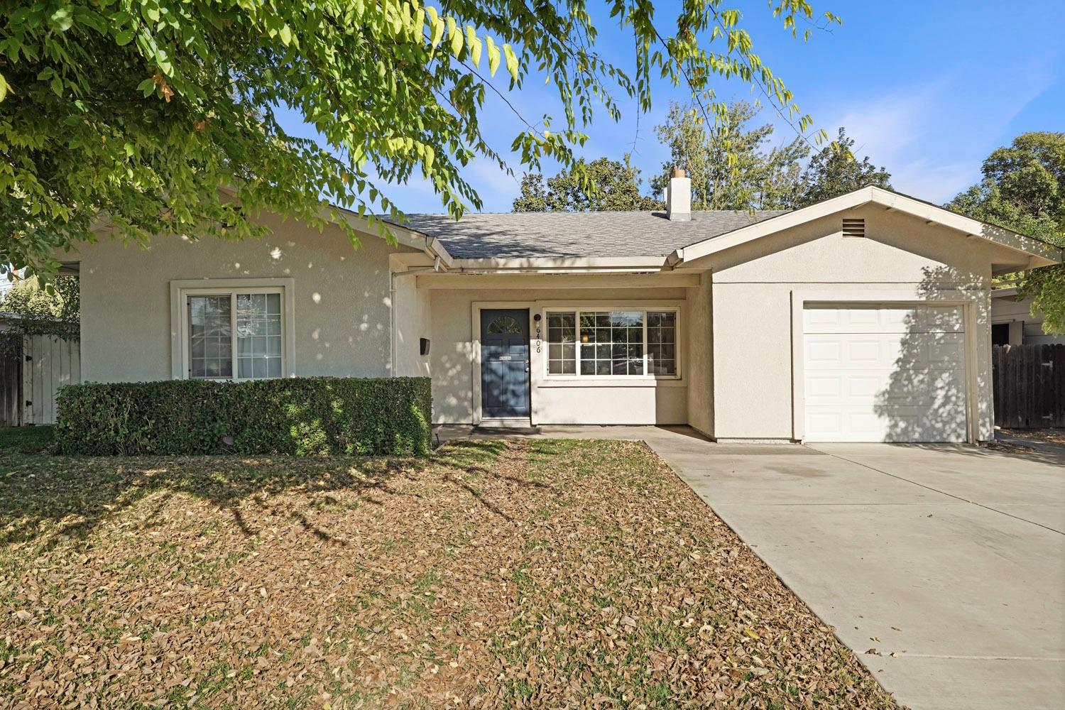 Detail Gallery Image 1 of 1 For 6406 Leesburg Pl, Stockton,  CA 95207 - 3 Beds | 2 Baths