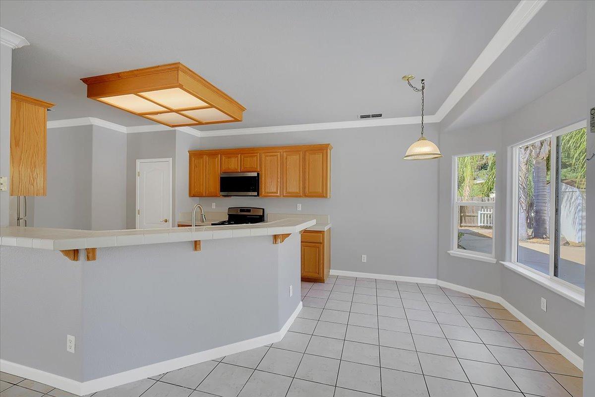 Detail Gallery Image 16 of 45 For 1847 Rolling Rock Ct, Yuba City,  CA 95993 - 4 Beds | 2 Baths