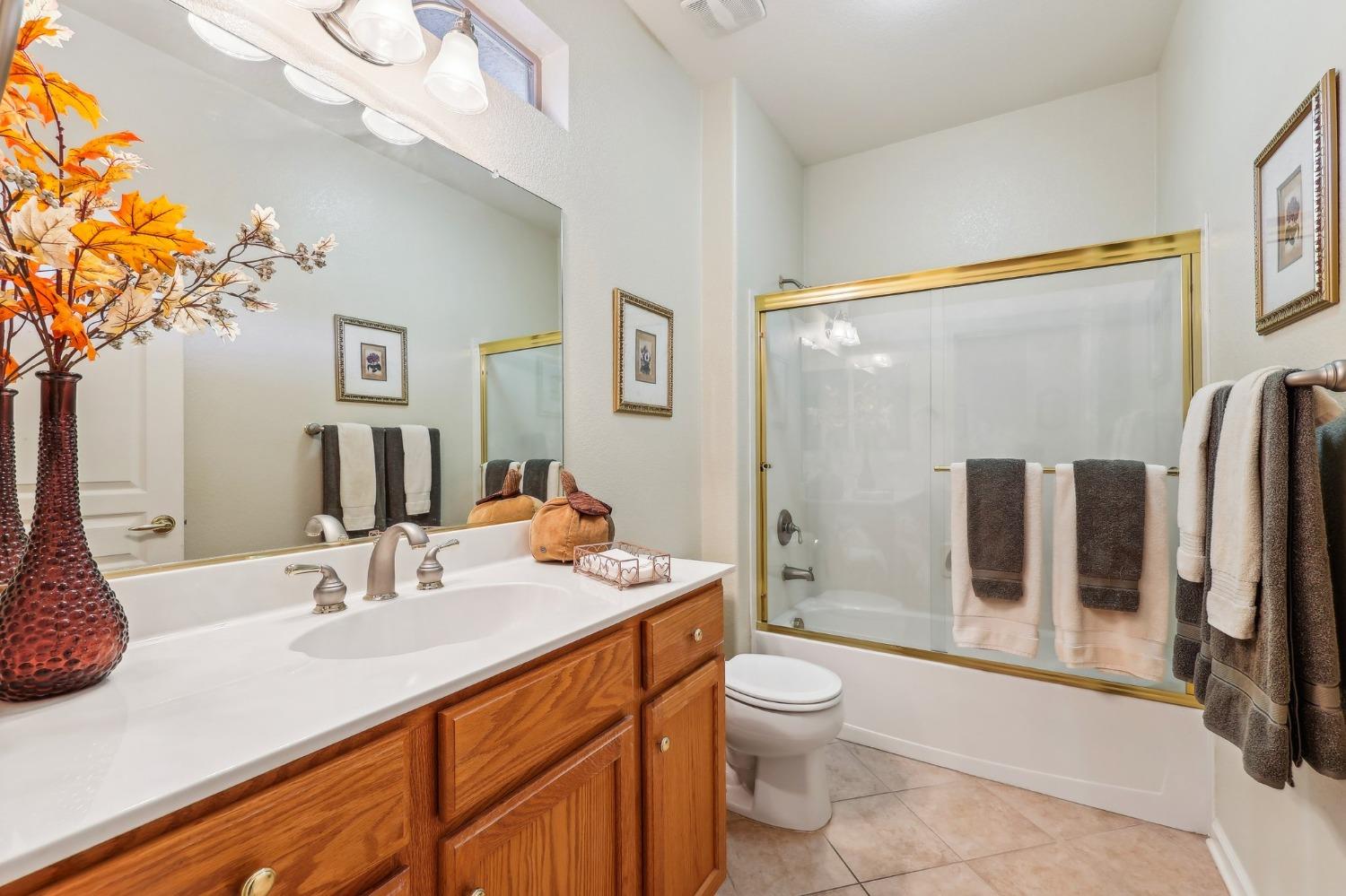 Detail Gallery Image 26 of 36 For 1233 Overland Ln, Lincoln,  CA 95648 - 2 Beds | 2 Baths