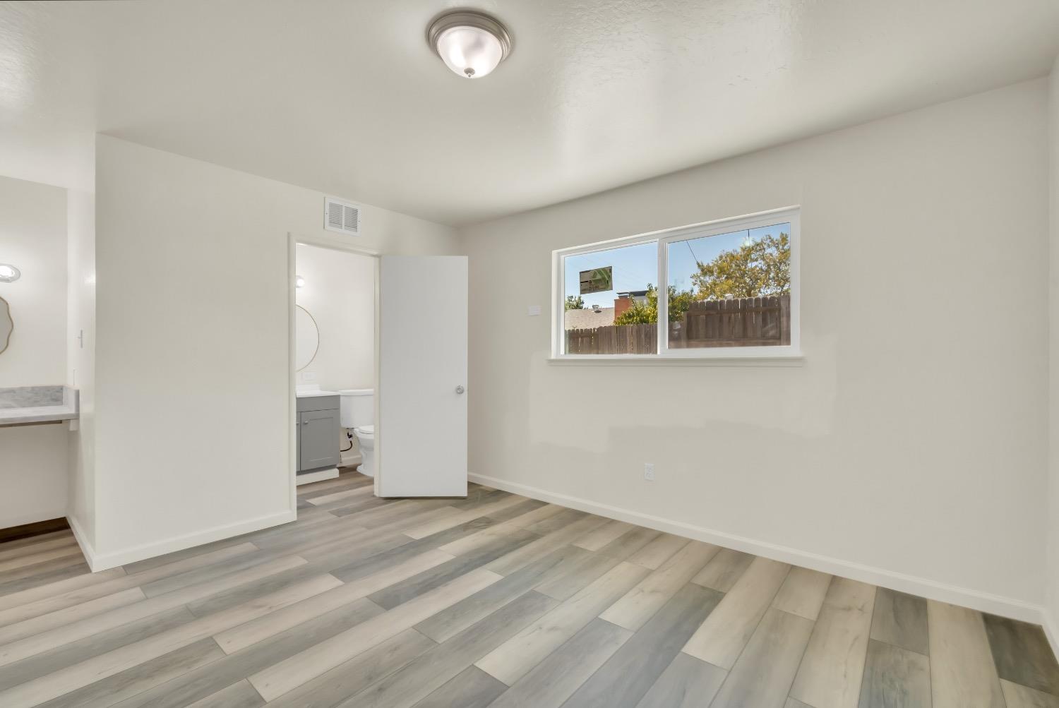 Detail Gallery Image 38 of 54 For 5417 Earnell St, Carmichael,  CA 95608 - 3 Beds | 2 Baths