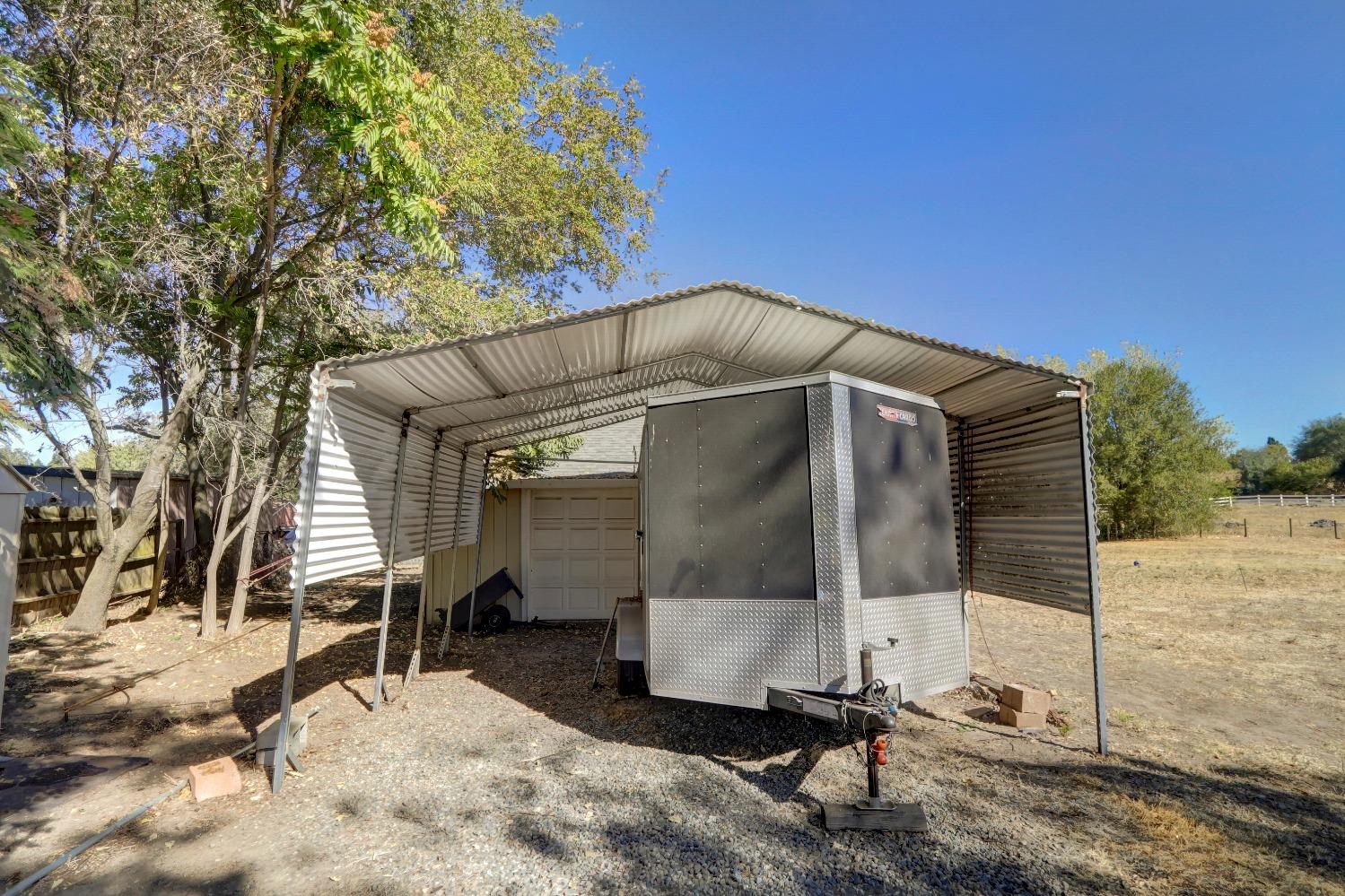 Detail Gallery Image 28 of 84 For 9027 Golden Gate Ave, Orangevale,  CA 95662 - 3 Beds | 2/1 Baths