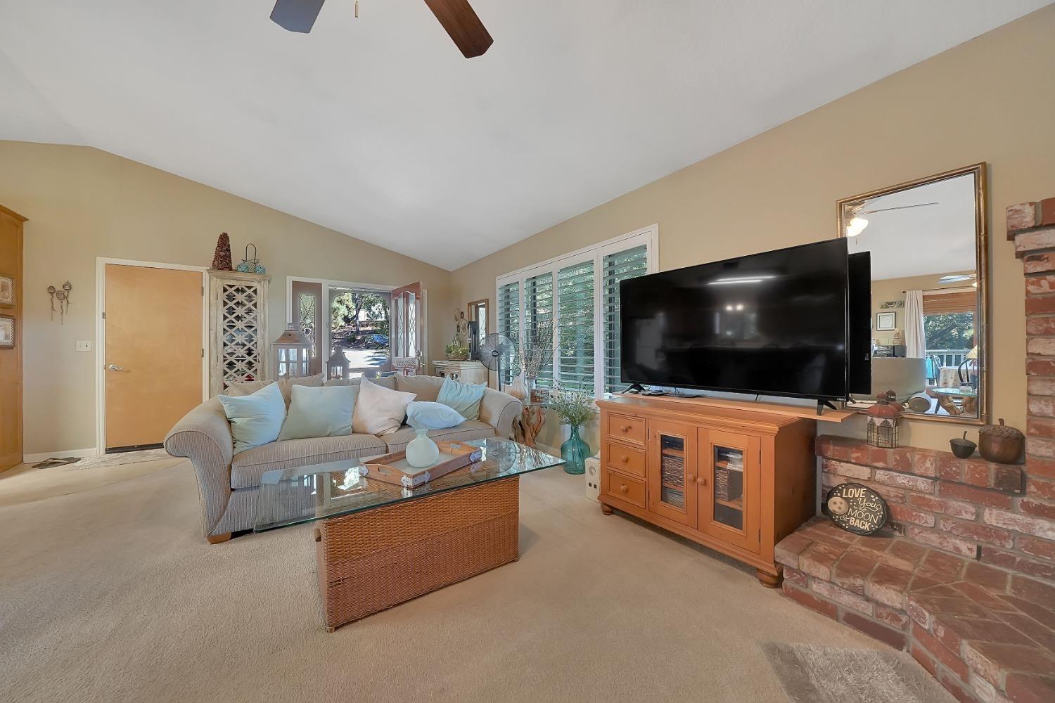 Detail Gallery Image 13 of 47 For 23201 Hidden Ln, Pioneer,  CA 95666 - 3 Beds | 2 Baths