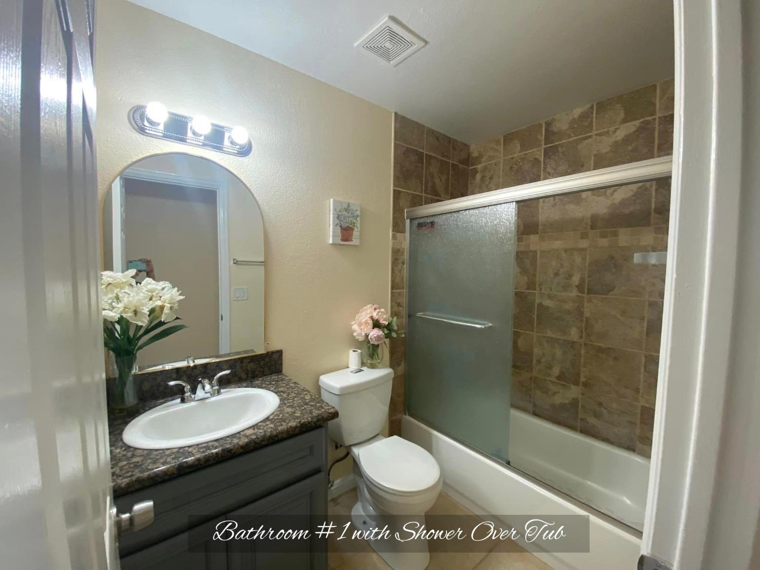 Detail Gallery Image 10 of 23 For 8212 Weyburn Ct, Sacramento,  CA 95828 - 3 Beds | 2 Baths