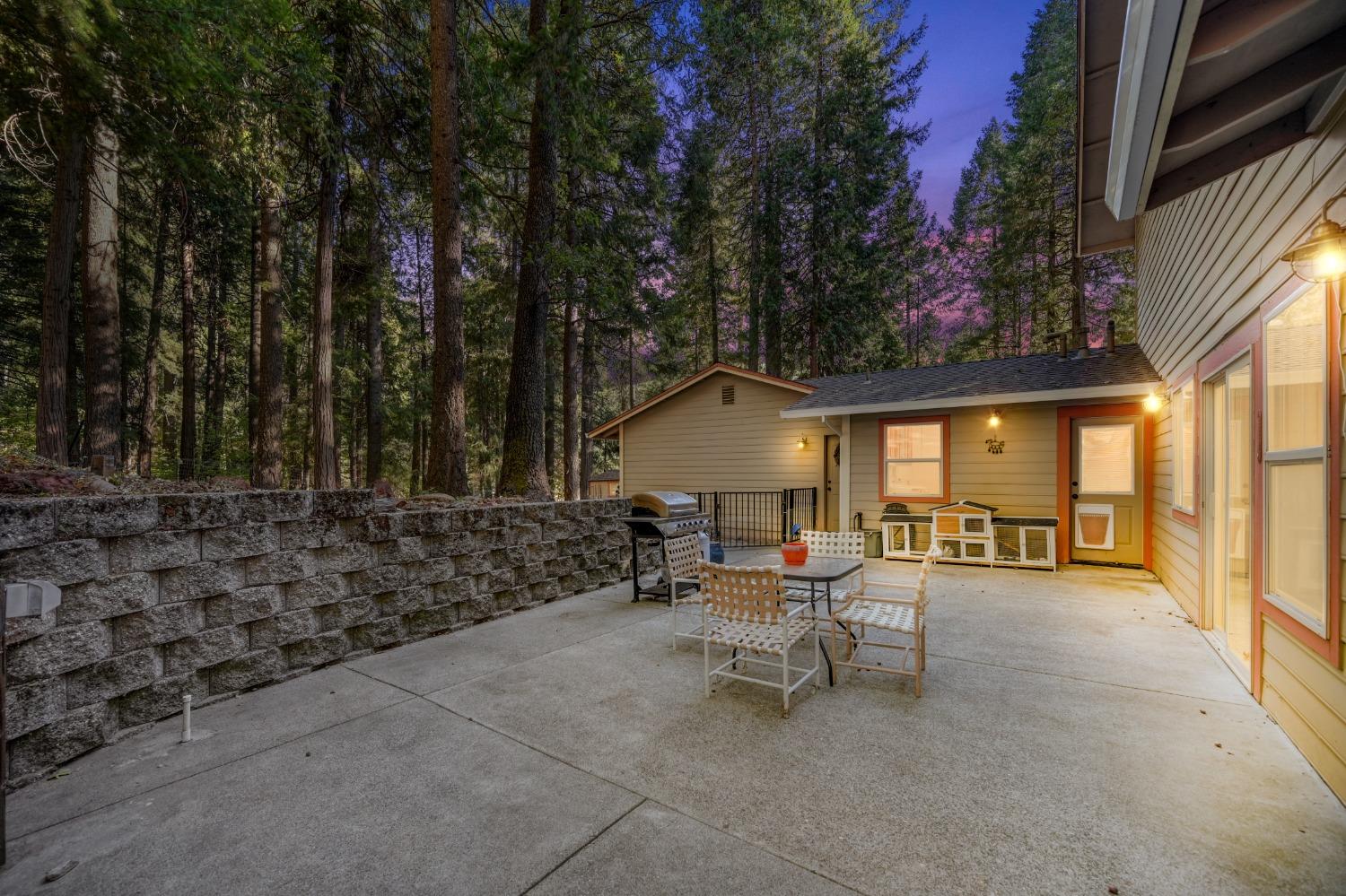 Detail Gallery Image 53 of 62 For 2090 Bourbon St, Pollock Pines,  CA 95726 - 3 Beds | 2 Baths