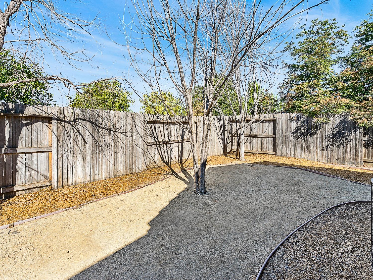 Detail Gallery Image 52 of 56 For 2065 Larkstone Pl, El Dorado Hills,  CA 95762 - 4 Beds | 2 Baths