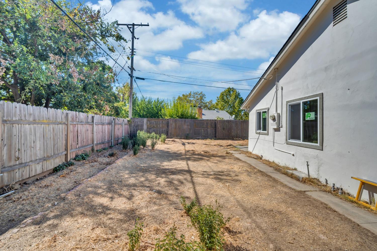 Detail Gallery Image 46 of 54 For 5417 Earnell St, Carmichael,  CA 95608 - 3 Beds | 2 Baths