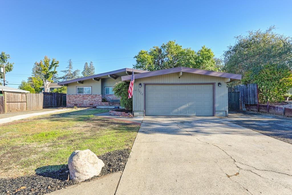 Detail Gallery Image 1 of 33 For 5414 Chauncey Way, Orangevale,  CA 95662 - 4 Beds | 2 Baths