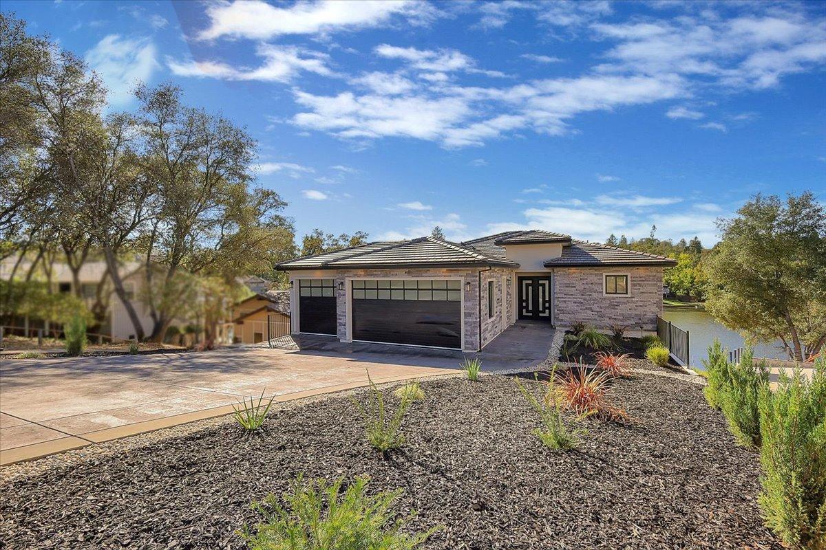 Detail Gallery Image 2 of 90 For 23372 Shadow, Auburn,  CA 95602 - 4 Beds | 3/1 Baths