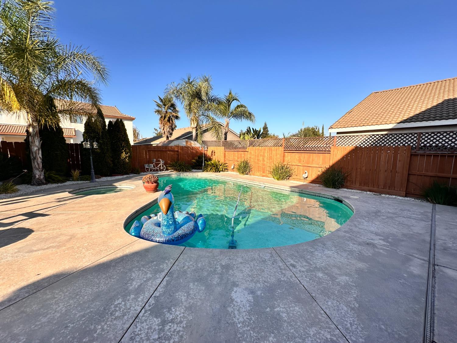 Detail Gallery Image 25 of 28 For 1025 W Springer Dr, Turlock,  CA 95382 - 4 Beds | 2/1 Baths