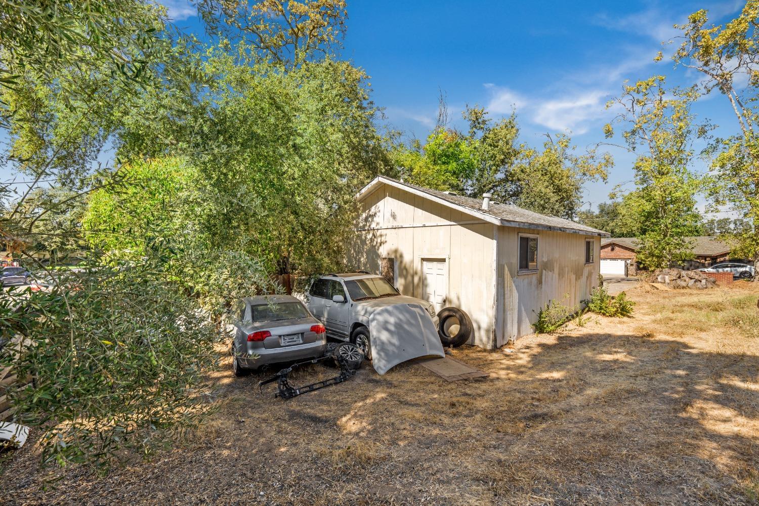 Detail Gallery Image 6 of 9 For 7552 Orange Dr, Citrus Heights,  CA 95610 - – Beds | – Baths