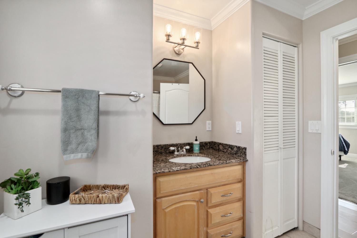 Detail Gallery Image 69 of 84 For 9027 Golden Gate Ave, Orangevale,  CA 95662 - 3 Beds | 2/1 Baths