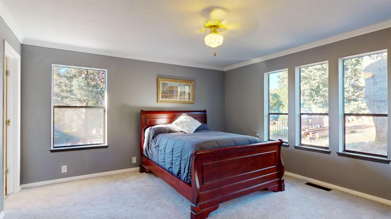 Detail Gallery Image 5 of 73 For 15004 Woodland Loop, Penn Valley,  CA 95946 - 2 Beds | 2 Baths