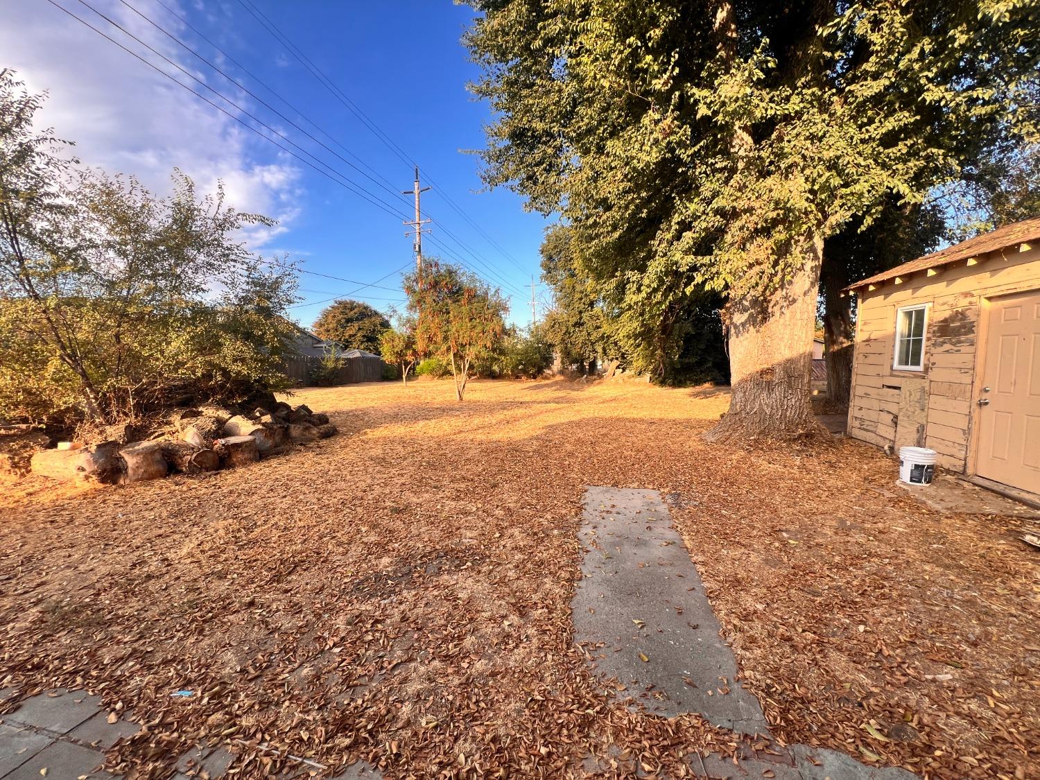 Detail Gallery Image 15 of 16 For 245 Almond, Manteca,  CA 95337 - 3 Beds | 2 Baths