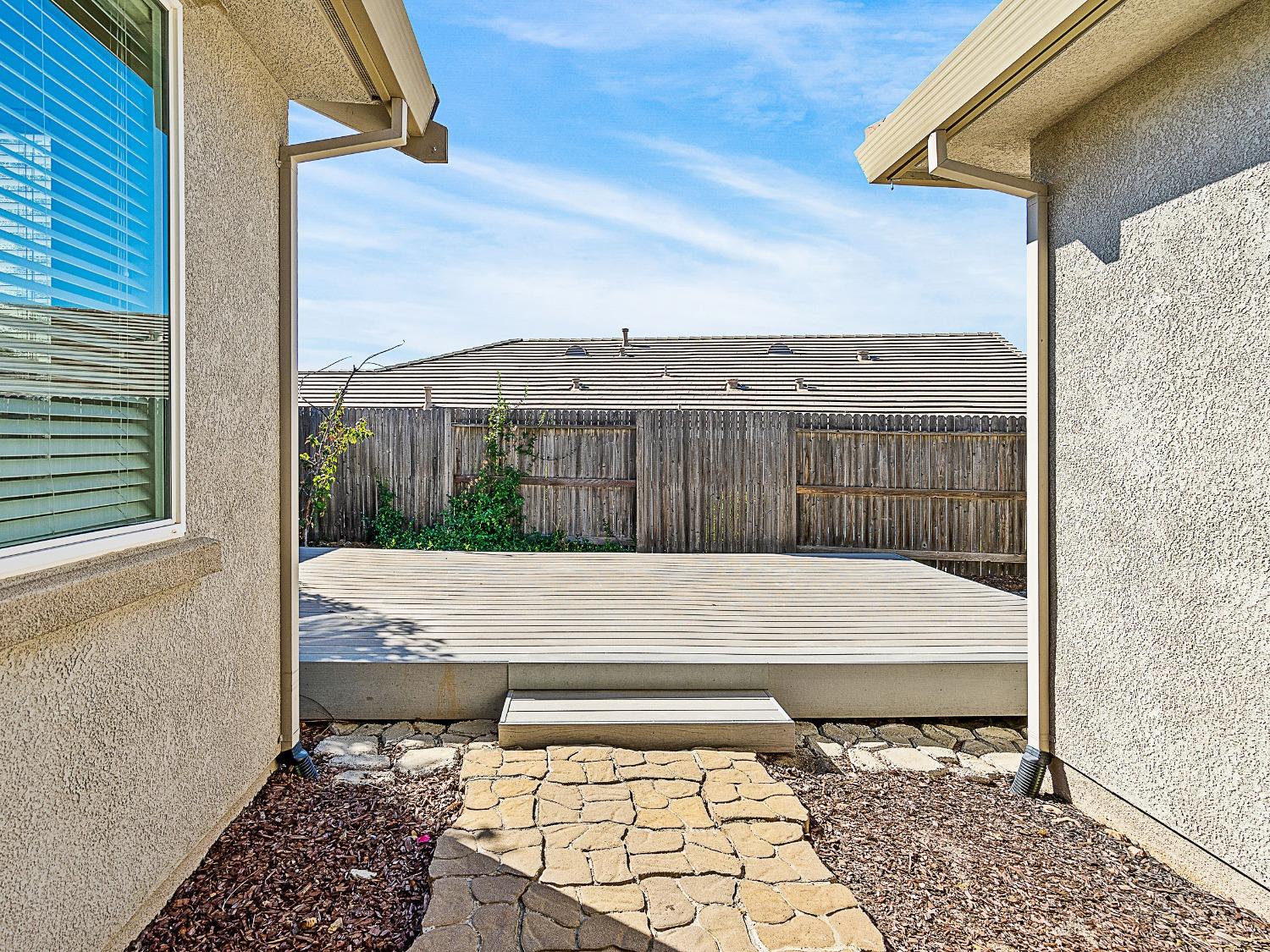 Detail Gallery Image 55 of 56 For 2065 Larkstone Pl, El Dorado Hills,  CA 95762 - 4 Beds | 2 Baths