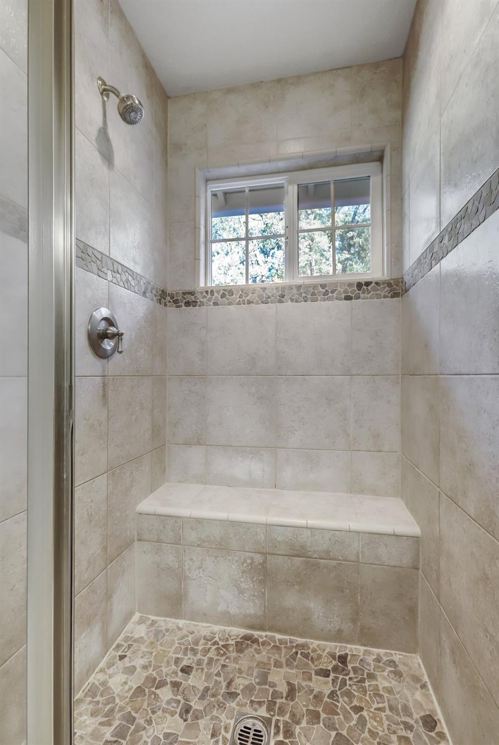 Detail Gallery Image 24 of 72 For 12942 Butterfly Dr, Nevada City,  CA 95959 - 4 Beds | 3 Baths