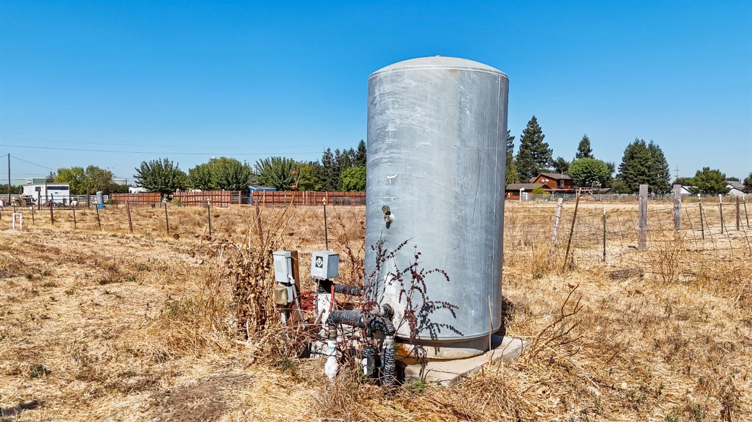 Detail Gallery Image 60 of 85 For 10855 E Tokay Colony Rd, Lodi,  CA 95240 - 3 Beds | 2 Baths