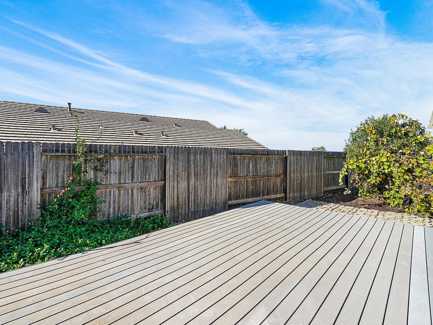 Detail Gallery Image 56 of 56 For 2065 Larkstone Pl, El Dorado Hills,  CA 95762 - 4 Beds | 2 Baths