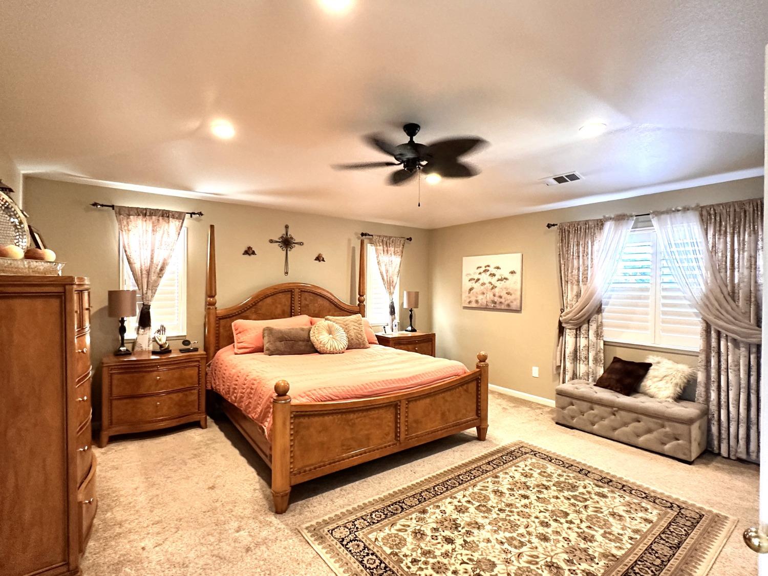 Detail Gallery Image 14 of 28 For 1025 W Springer Dr, Turlock,  CA 95382 - 4 Beds | 2/1 Baths