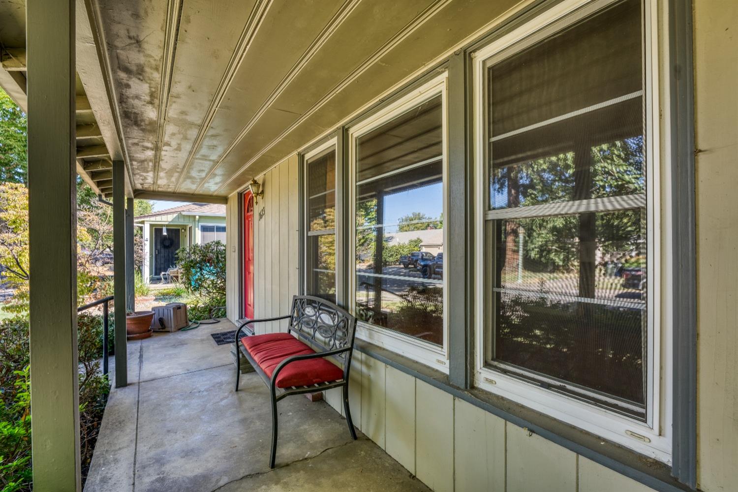 Detail Gallery Image 26 of 31 For 1623 Christopher Way, Sacramento,  CA 95819 - 3 Beds | 2 Baths