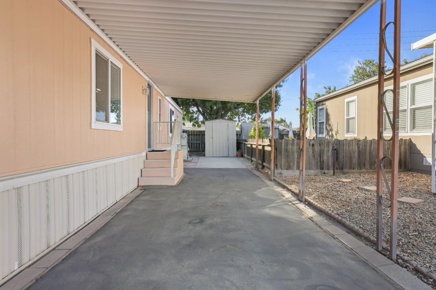 Detail Gallery Image 24 of 43 For 22 Schooner Ln, Modesto,  CA 95356 - 2 Beds | 2 Baths