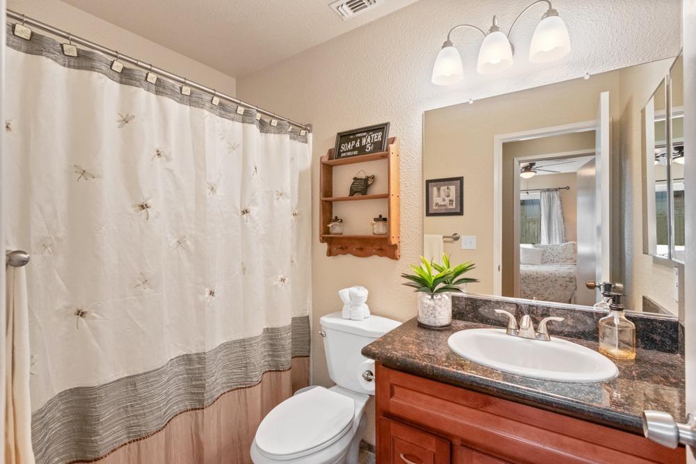 Detail Gallery Image 39 of 59 For 3624 Keswick Way, Sacramento,  CA 95826 - 4 Beds | 2 Baths