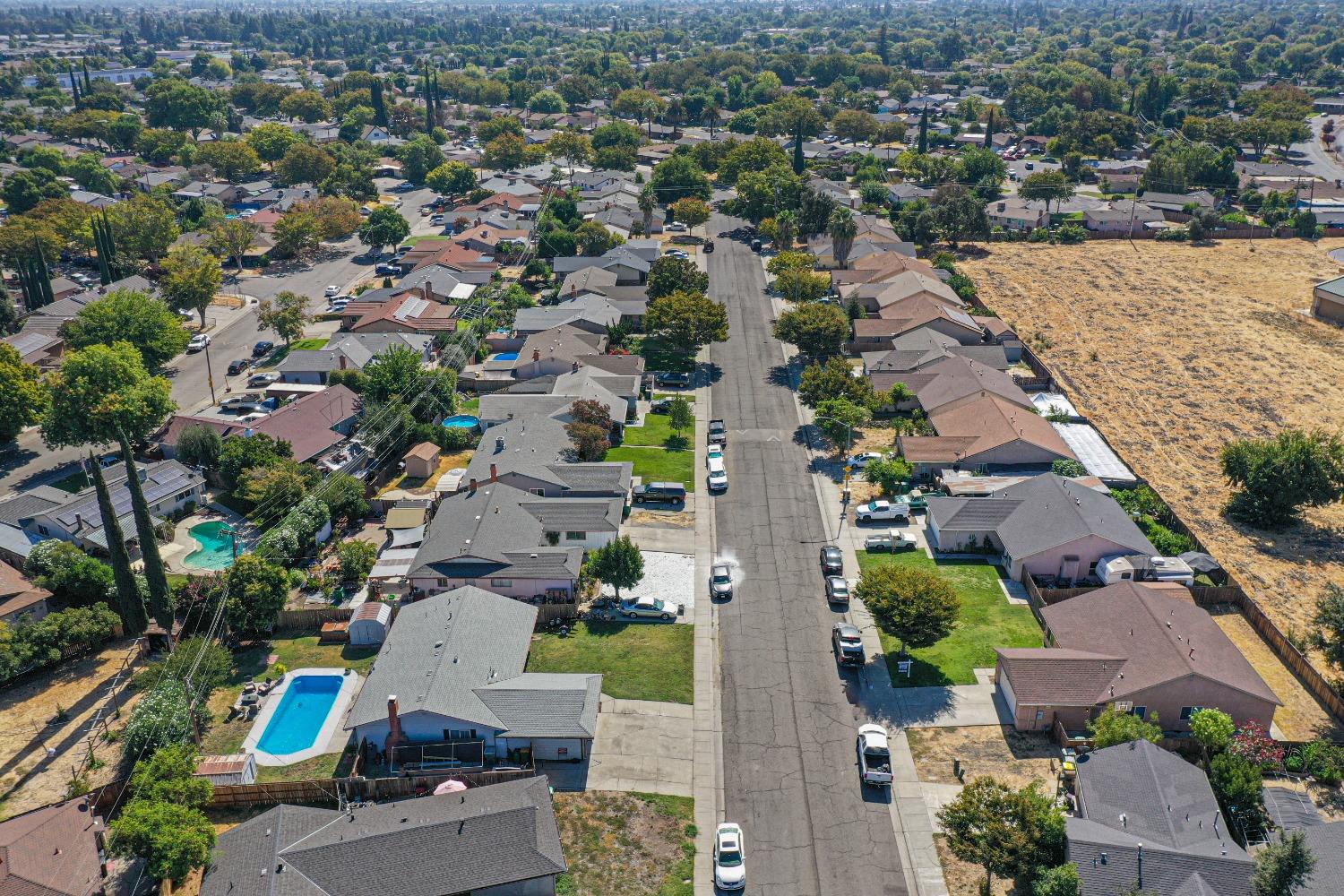 Detail Gallery Image 50 of 59 For 109 Cordova Ln, Stockton,  CA 95207 - 3 Beds | 2 Baths