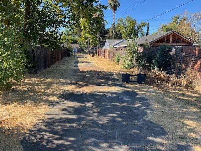 Nogales Street, Sacramento, California image 2