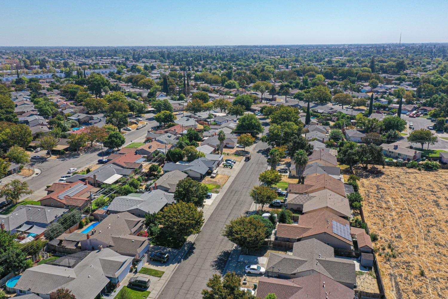 Detail Gallery Image 51 of 59 For 109 Cordova Ln, Stockton,  CA 95207 - 3 Beds | 2 Baths