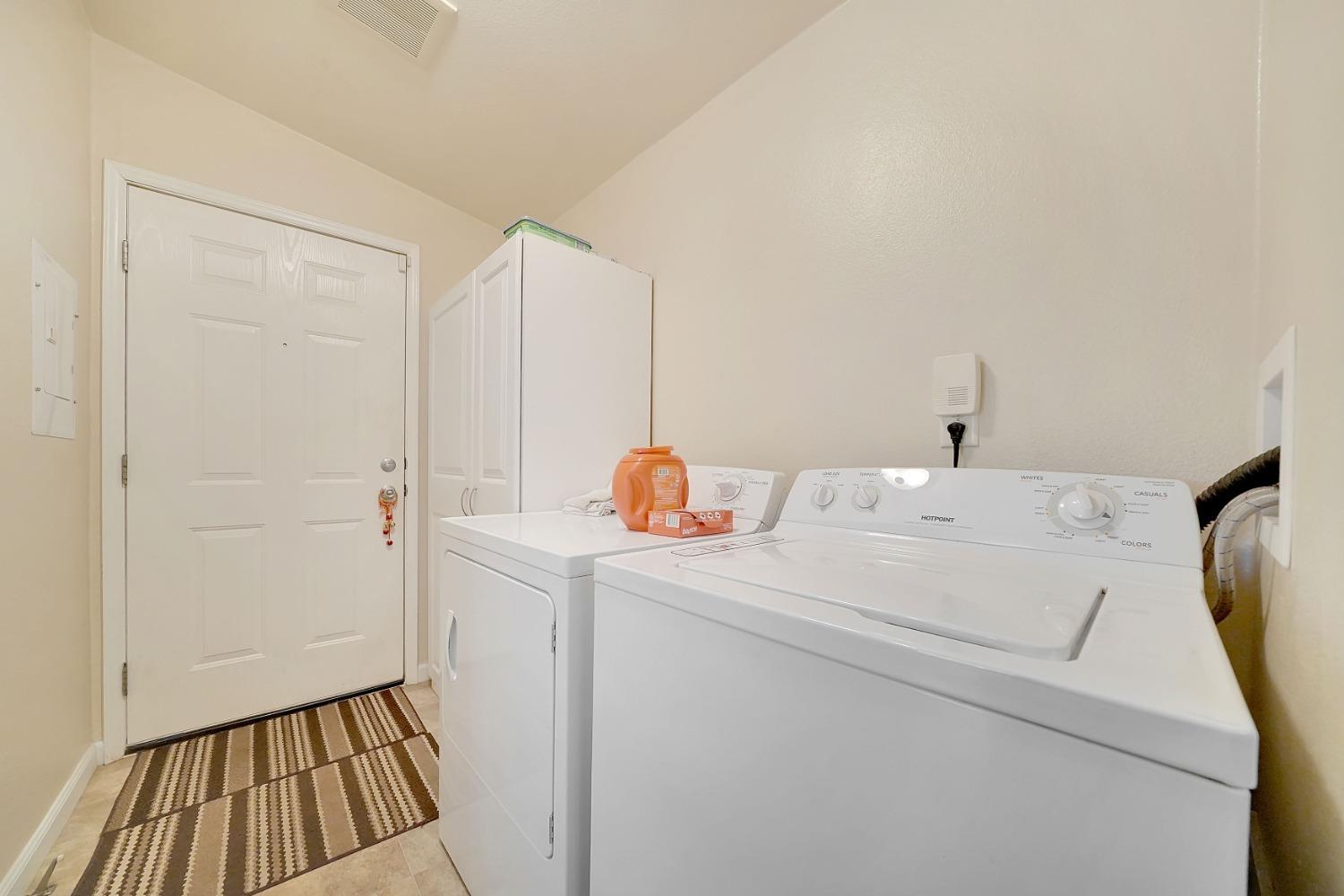 Detail Gallery Image 6 of 18 For 1400 W Marlette St 11, Ione,  CA 95640 - 3 Beds | 2 Baths