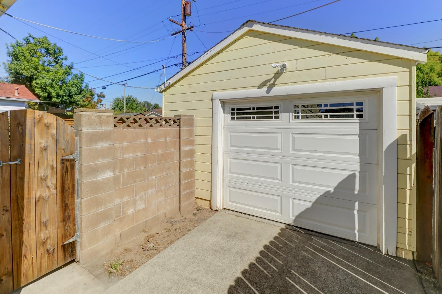 Detail Gallery Image 41 of 44 For 4441 62nd St, Sacramento,  CA 95820 - 3 Beds | 1 Baths