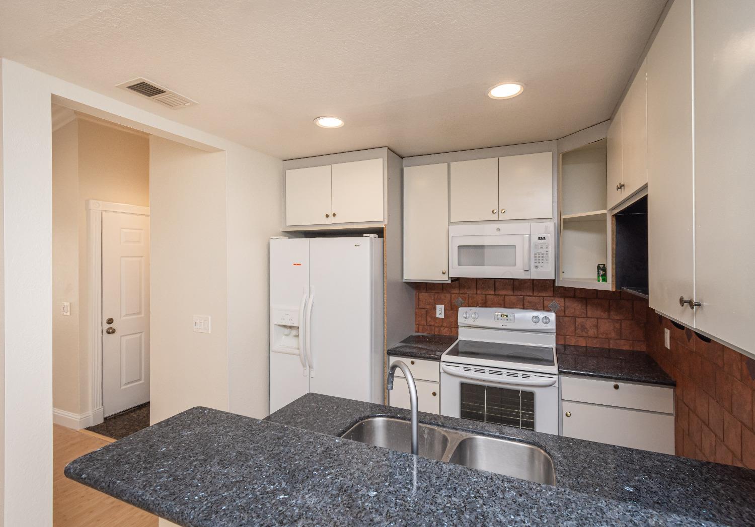 Detail Gallery Image 22 of 25 For 3939 Madison Ave #234,  North Highlands,  CA 95660 - 2 Beds | 2 Baths