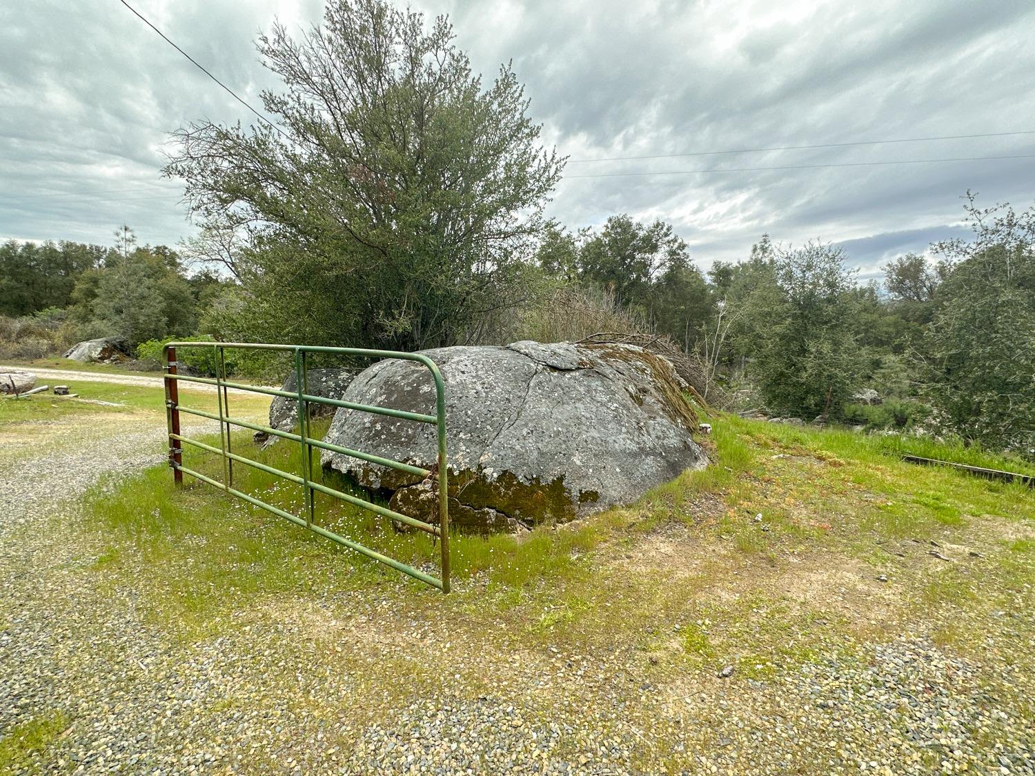 Detail Gallery Image 49 of 50 For 3986 Dawn Rd, Mariposa,  CA 95338 - 2 Beds | 2 Baths