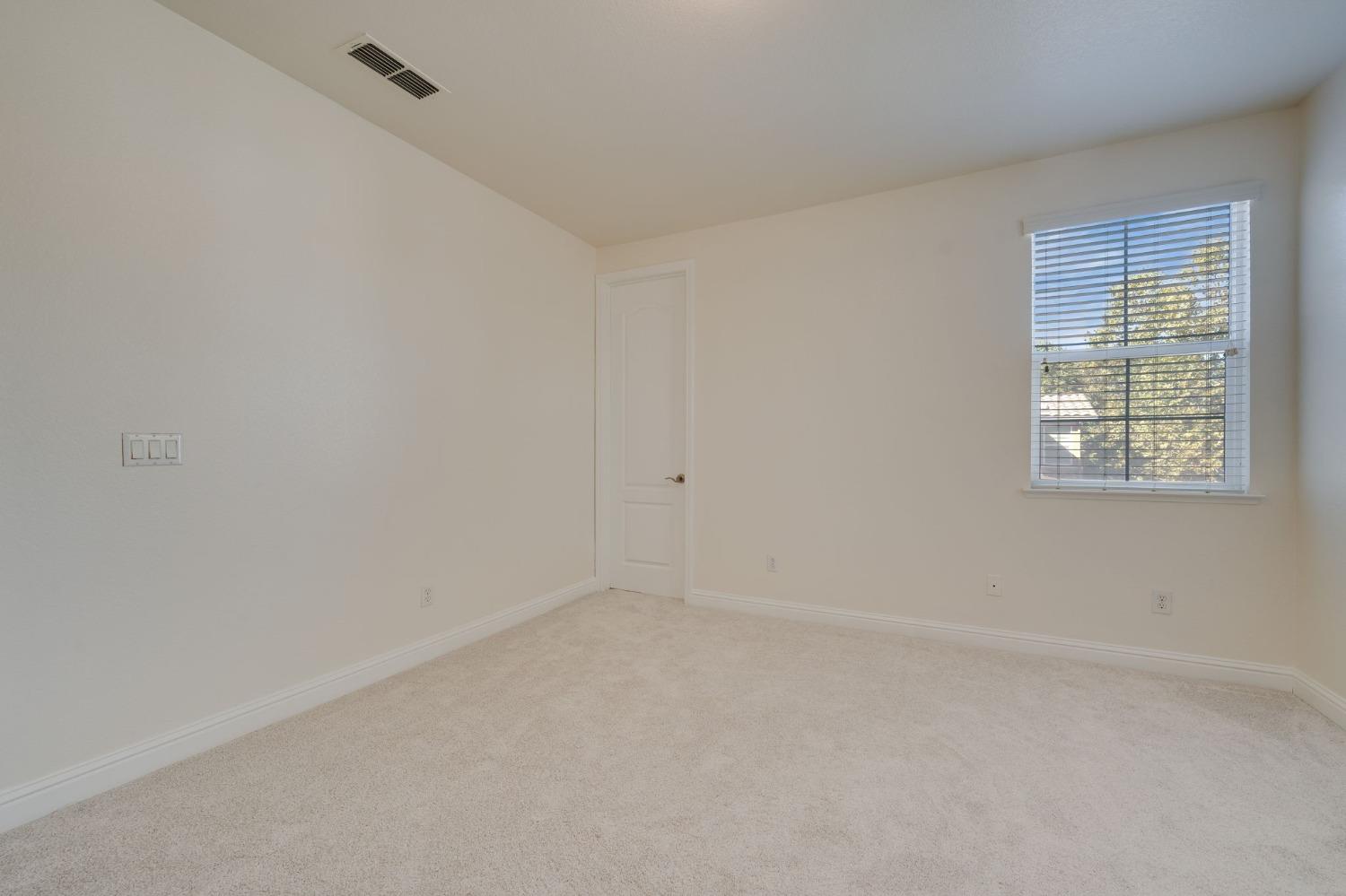 Detail Gallery Image 30 of 47 For 9255 Pinehurst Dr, Roseville,  CA 95747 - 4 Beds | 3/1 Baths