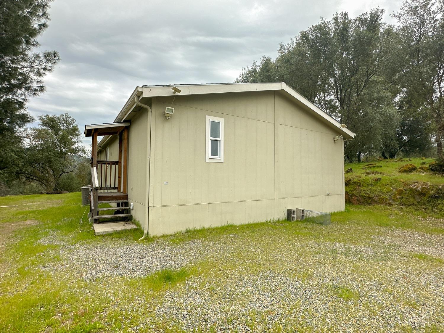 Detail Gallery Image 10 of 50 For 3986 Dawn Rd, Mariposa,  CA 95338 - 2 Beds | 2 Baths