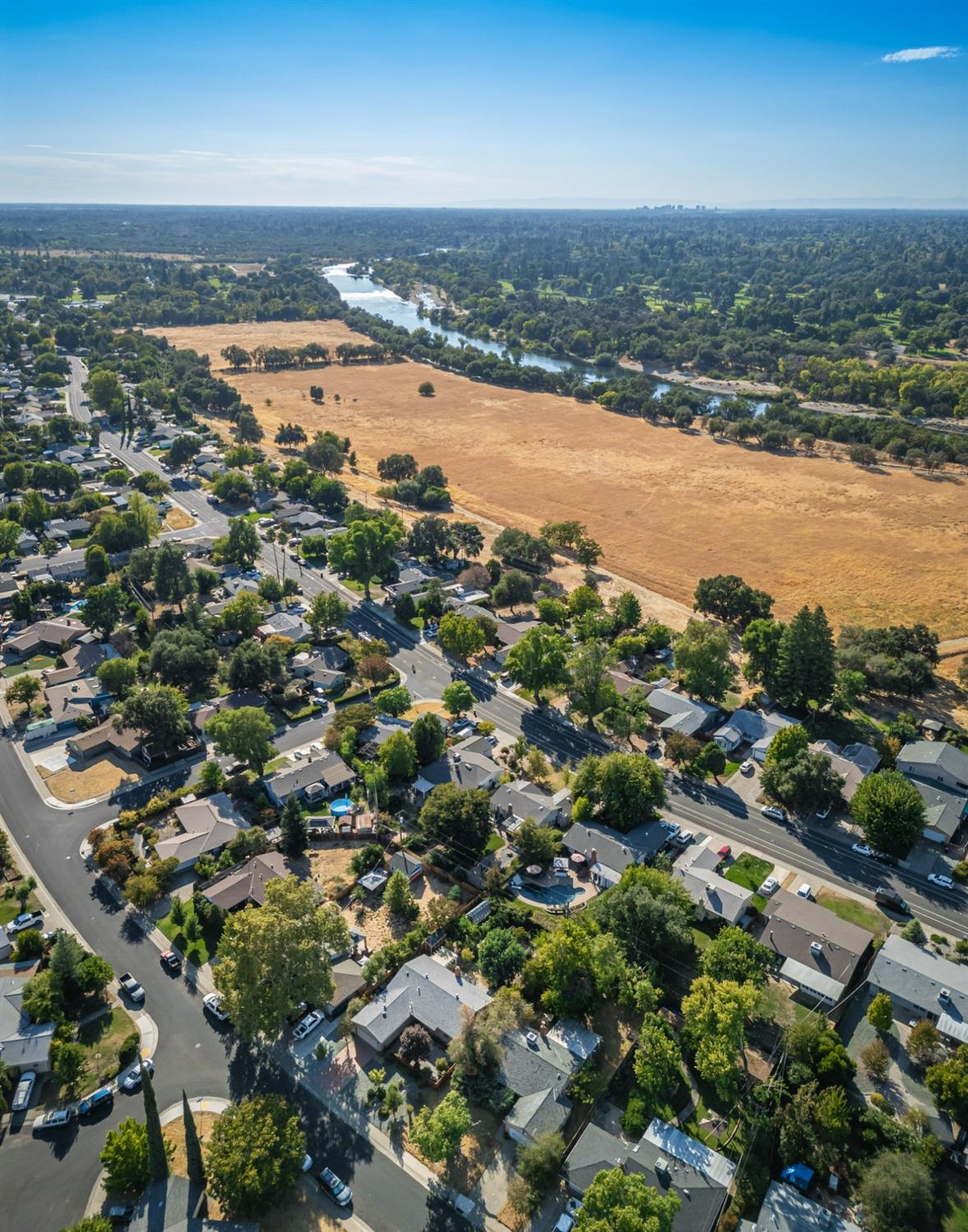 Detail Gallery Image 49 of 53 For 2036 Farnsworth Way, Rancho Cordova,  CA 95670 - 3 Beds | 2 Baths