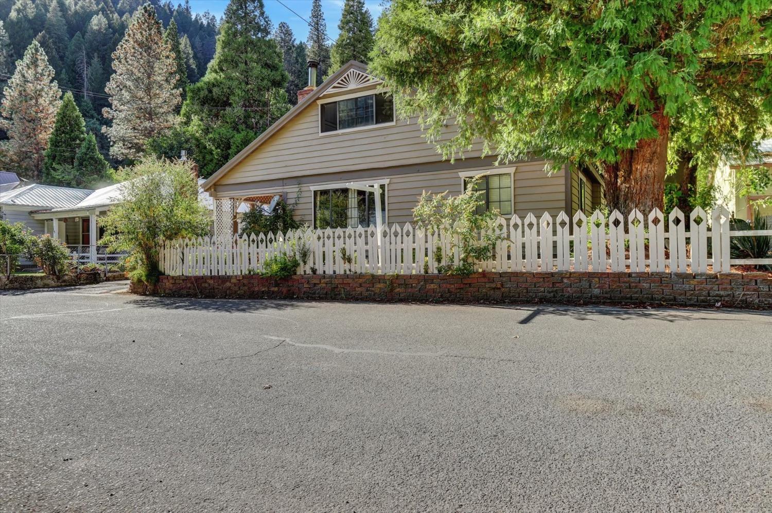 Detail Gallery Image 84 of 93 For 725 E Main St, Downieville,  CA 95936 - 5 Beds | 2 Baths