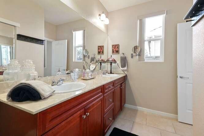 Detail Gallery Image 21 of 55 For 9679 Dartwell Way, Sacramento,  CA 95829 - 2 Beds | 2 Baths