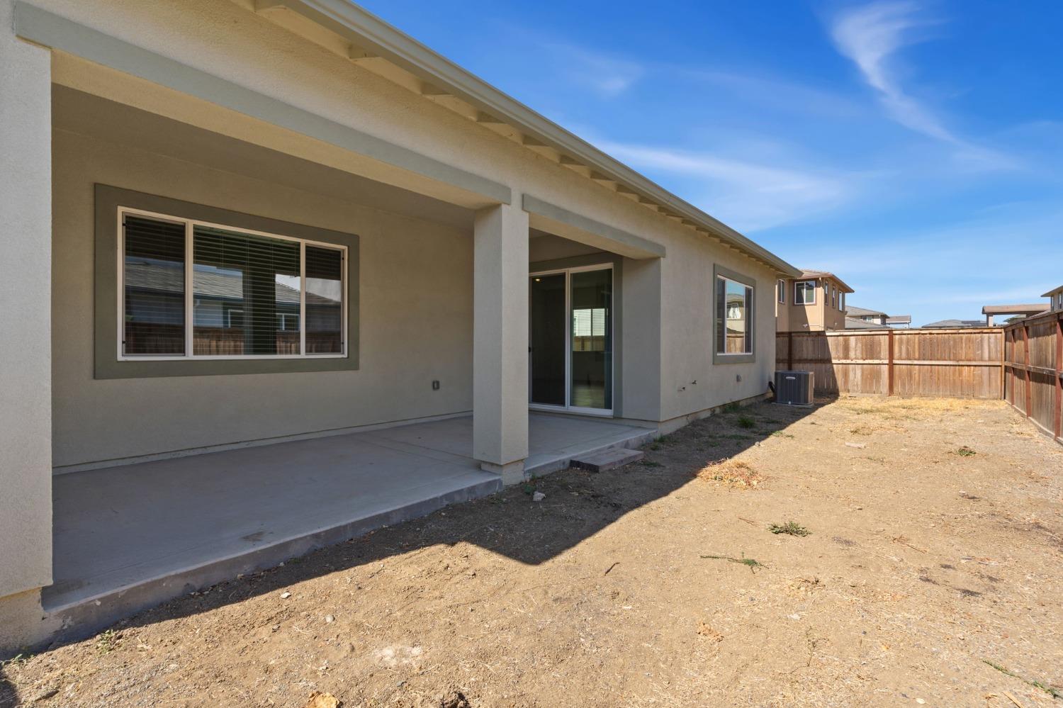 Detail Gallery Image 27 of 28 For 4236 Bellwether Way, Sacramento,  CA 95835 - 4 Beds | 2/1 Baths