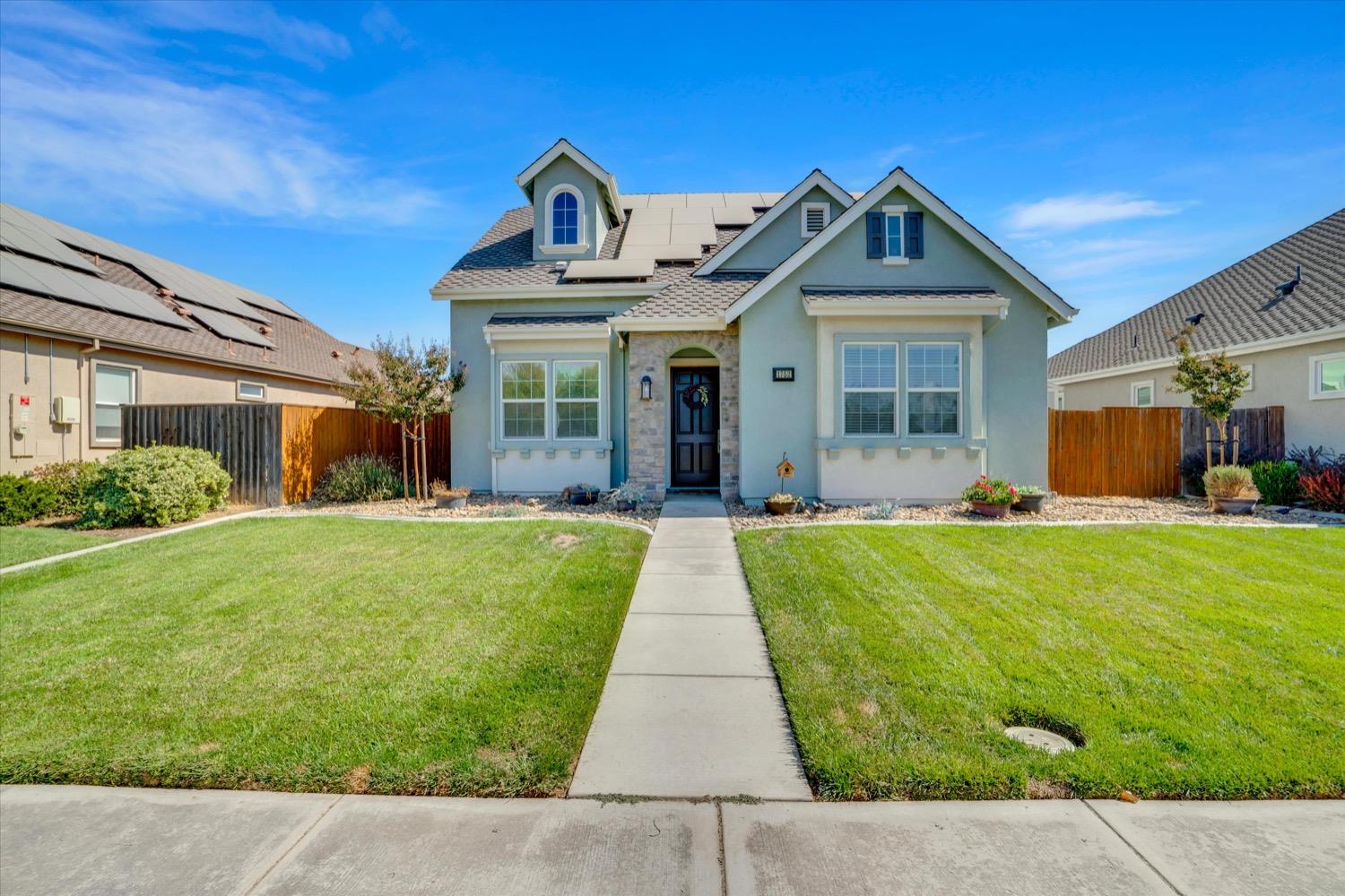 Detail Gallery Image 1 of 1 For 1752 Cornerstone Dr, Ripon,  CA 95366 - 3 Beds | 3/1 Baths