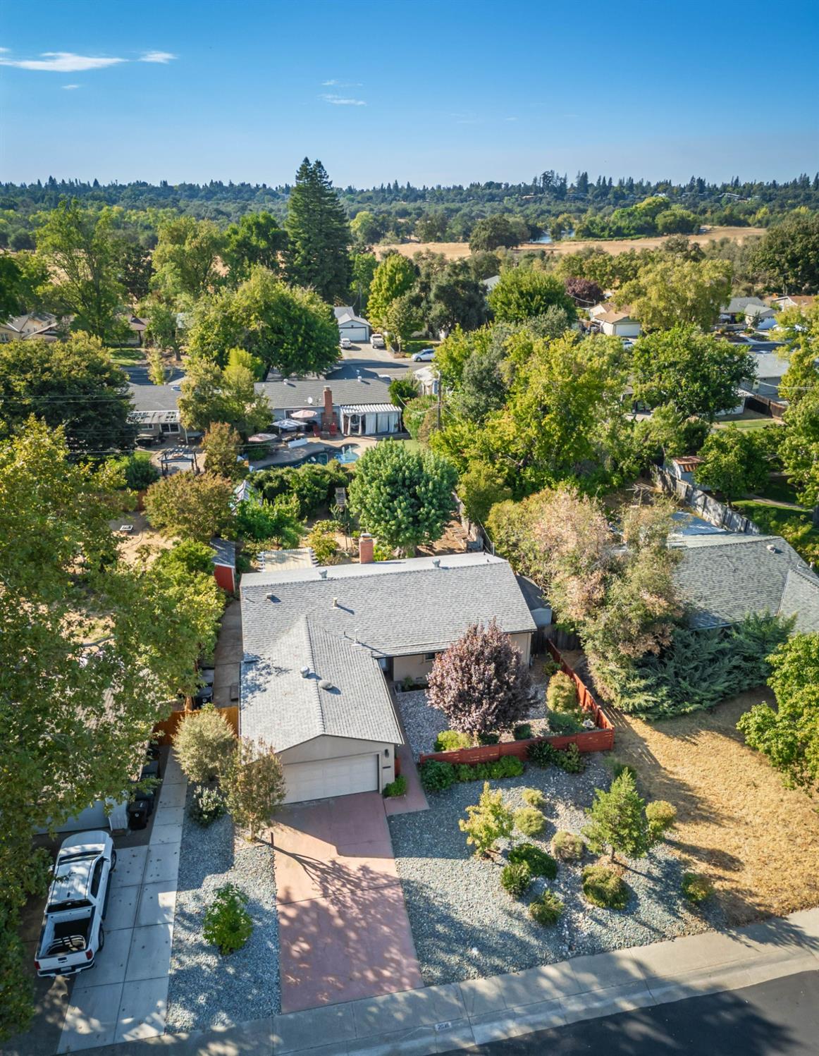 Detail Gallery Image 44 of 53 For 2036 Farnsworth Way, Rancho Cordova,  CA 95670 - 3 Beds | 2 Baths