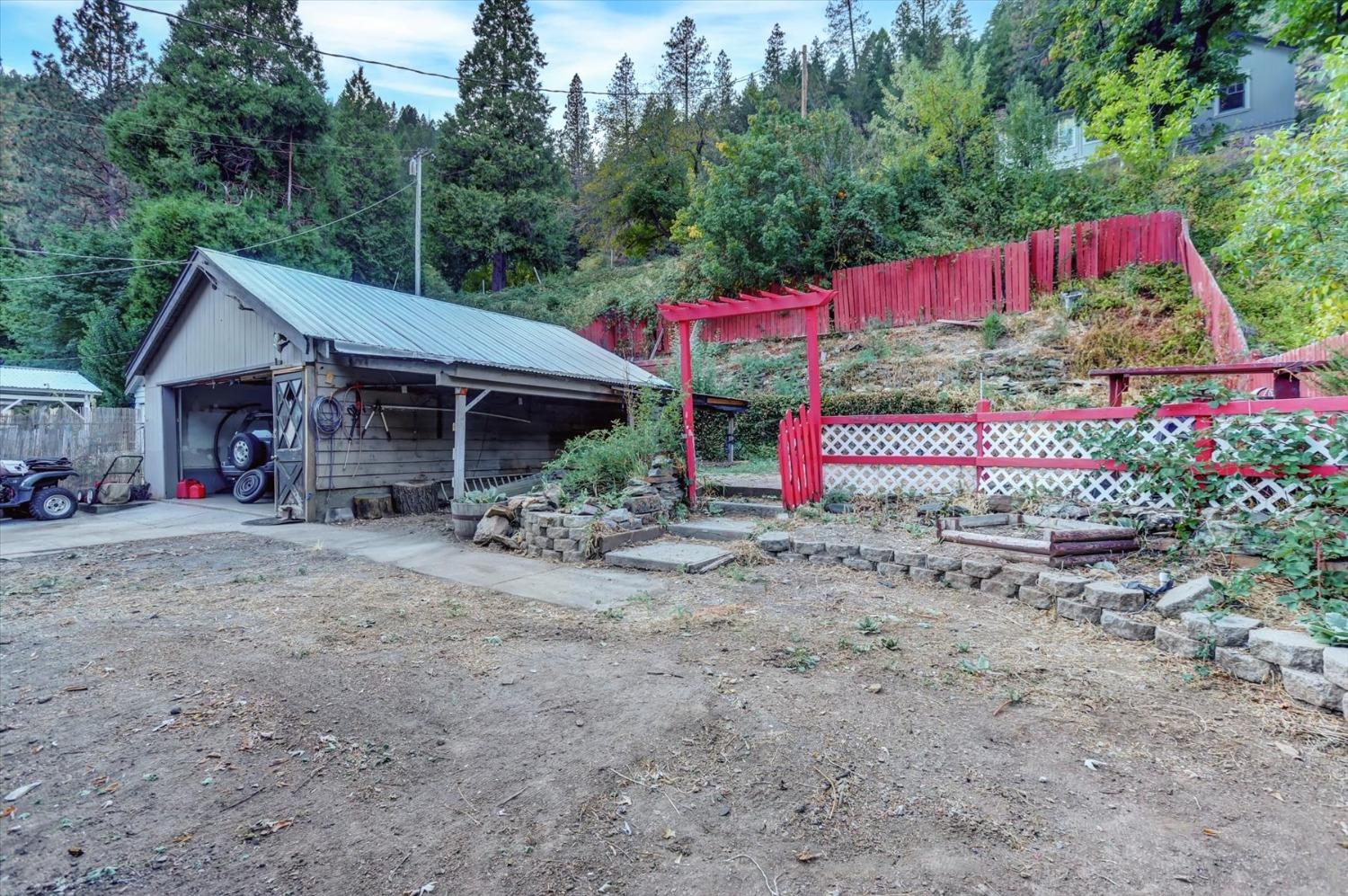 Detail Gallery Image 57 of 93 For 725 E Main St, Downieville,  CA 95936 - 5 Beds | 2 Baths