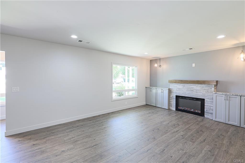 Elm Avenue, Atwater, California image 9