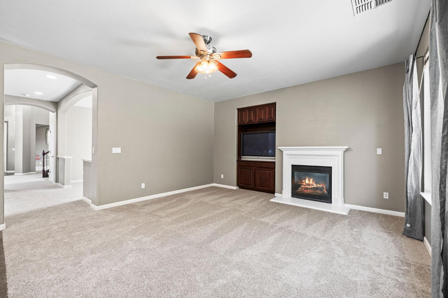 Detail Gallery Image 19 of 54 For 12082 Erato Cir, Rancho Cordova,  CA 95742 - 4 Beds | 2/1 Baths