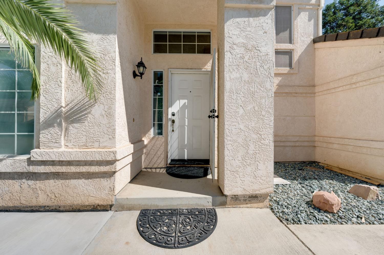 Thornbury Drive, Antelope, California image 3