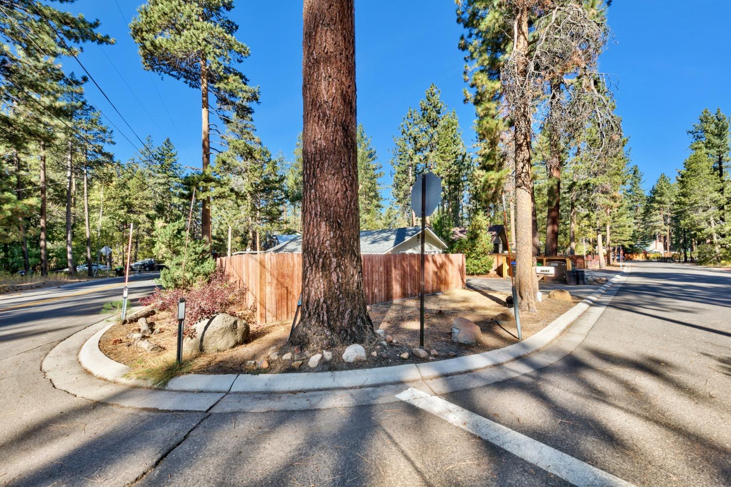 Detail Gallery Image 23 of 23 For 3691 Rocky Point Rd, South Lake Tahoe,  CA 96150 - 3 Beds | 2 Baths